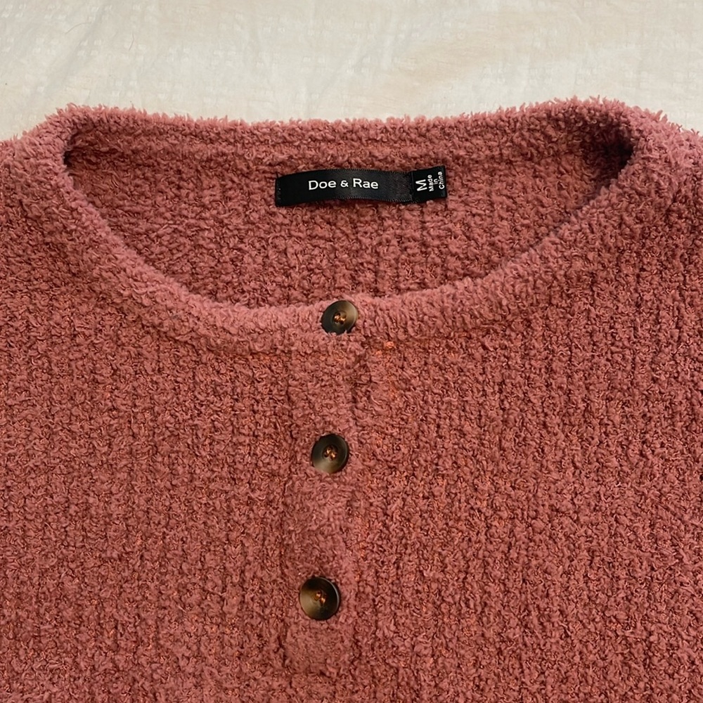 Doe & Rae Oversized Sweater - Picture 3 of 8